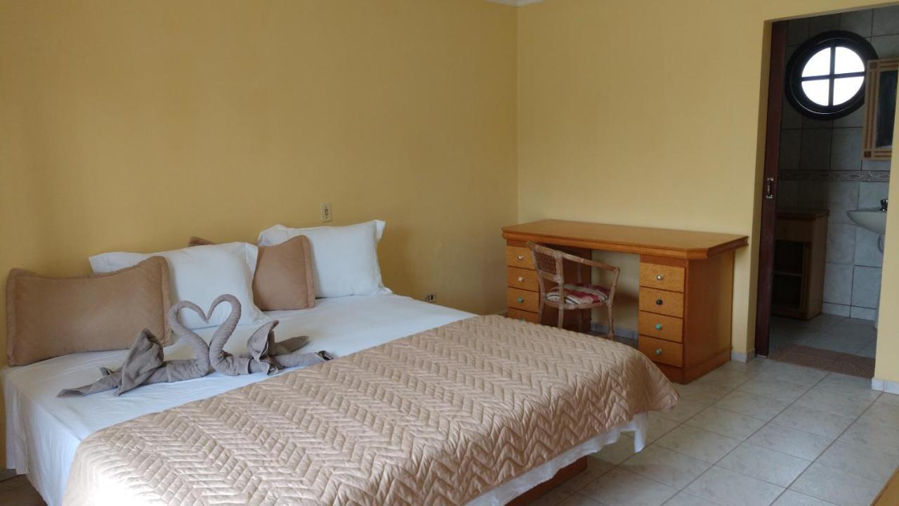 Hotel Velha Corte São José dos Pinhais Zimmer foto