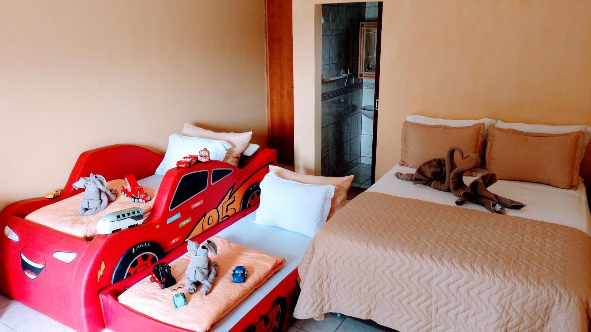 Hotel Velha Corte São José dos Pinhais Zimmer foto
